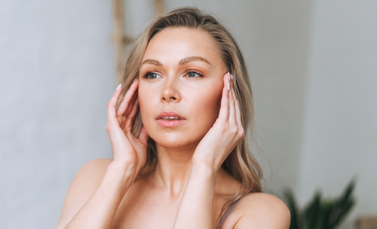 Read more about the article The Power of Non-Surgical Skin Tightening: Reversing the Signs of Aging