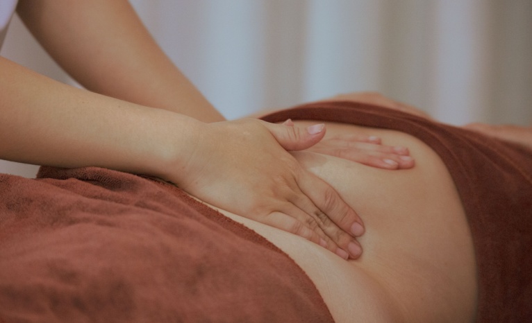 Read more about the article Unlock the Power of Lymphatic Drainage Massage